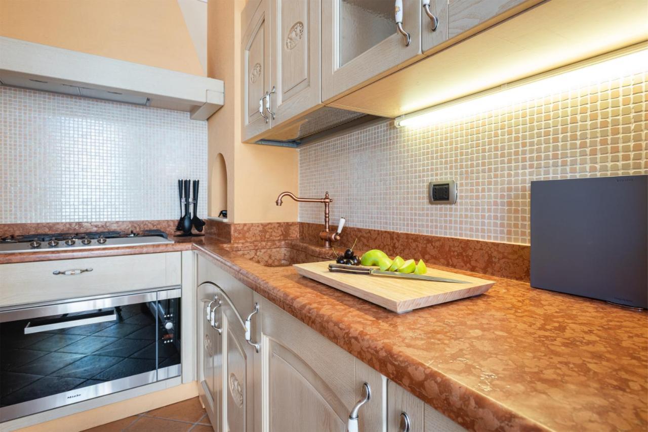Appartement Attico La Rocca à Riva del Garda Extérieur photo